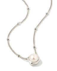 Davie Pearl Sterling Silver Pendant Necklace in Freshwater Cultured Pearl